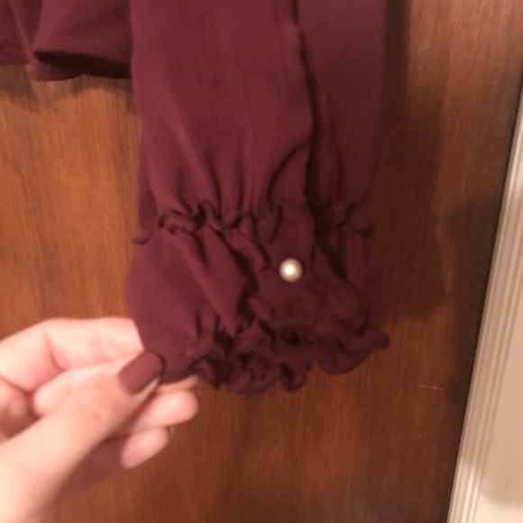 Zara ruffle top- wine - Picture 3 of 3